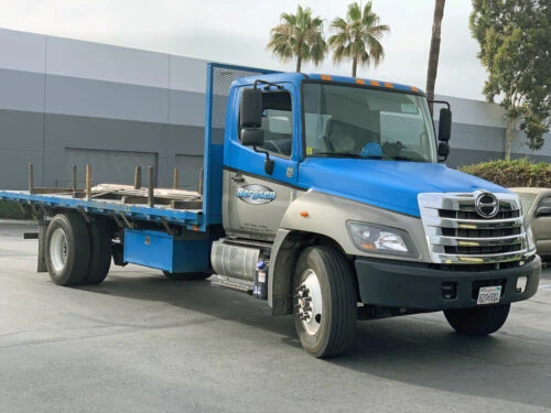 bergsen metals distributor flatbed delivery truck